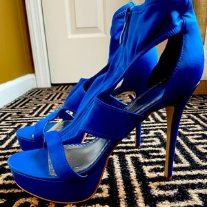 Bebe Gladiator Zip Heels